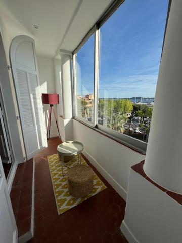 Maison De Village Renovee Avec Vue Mer Exceptionnelle سانت ماكسيم المظهر الخارجي الصورة